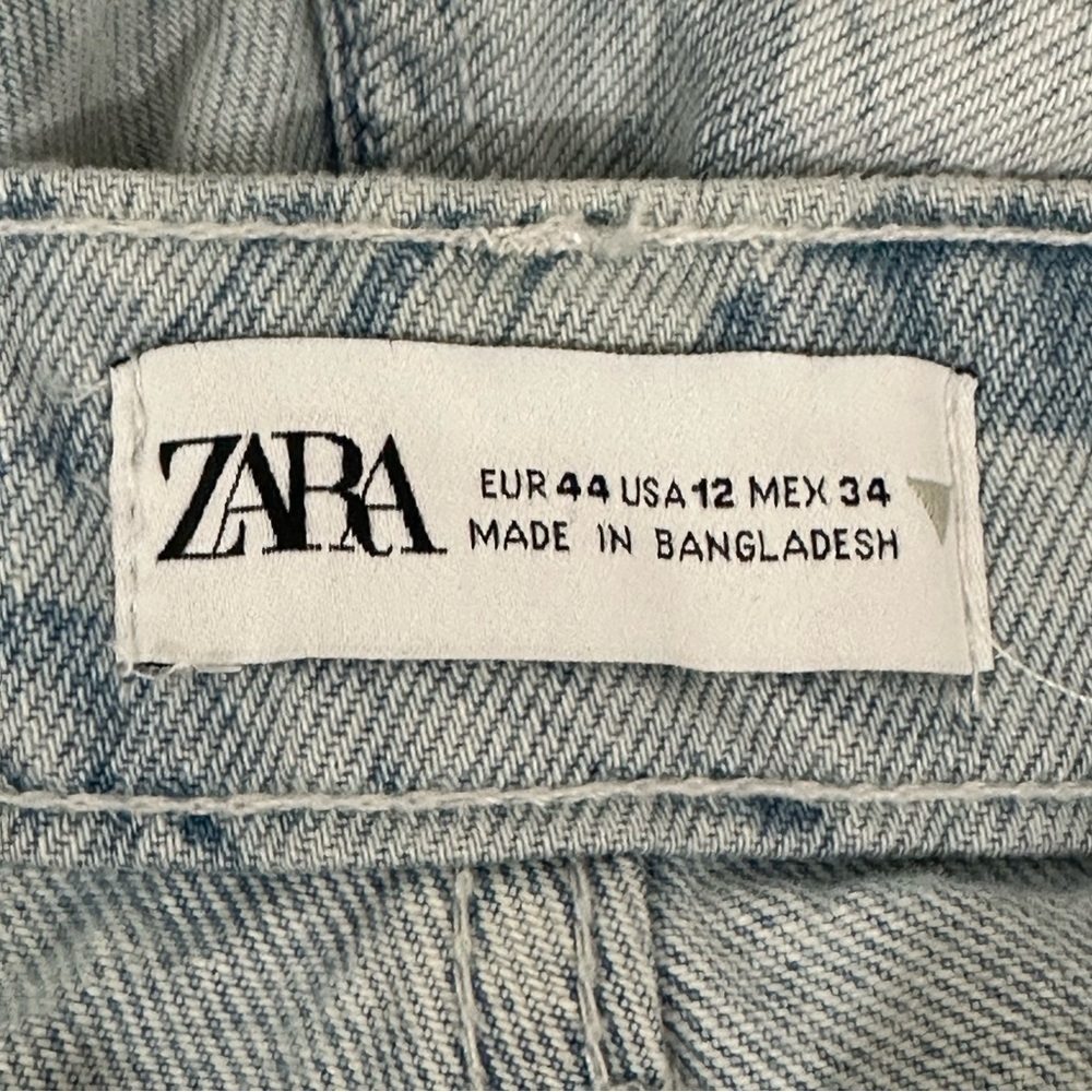 Zara Mid Rise Swirl Pattern Denim Shorts - Picture 3 of 5